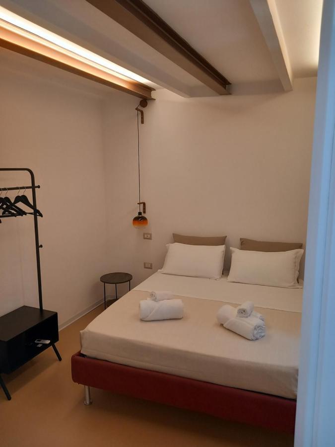 La Casetta Guest House Oristano Esterno foto